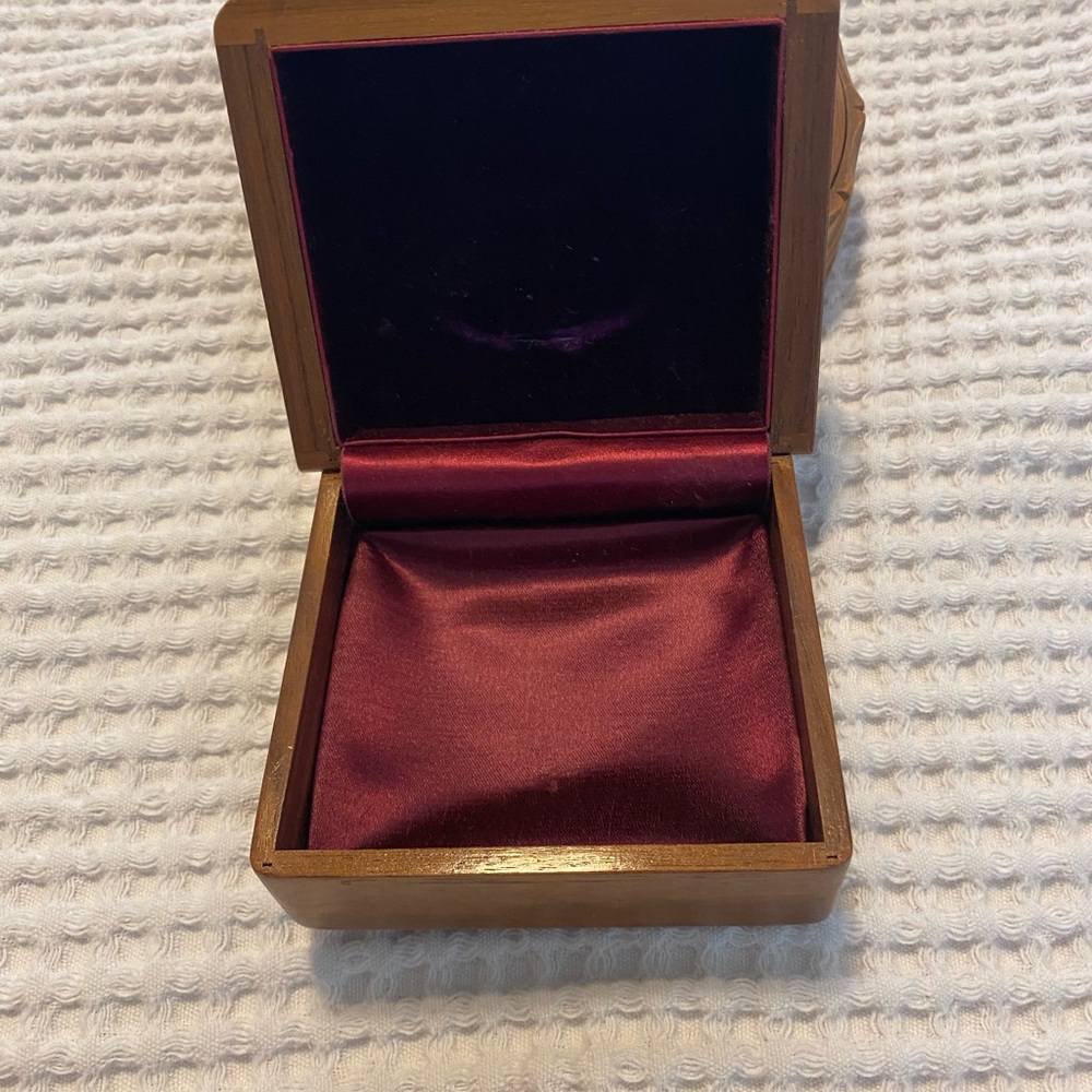 Elegant Vintage Wooden Jewelry Box with Red Lining
